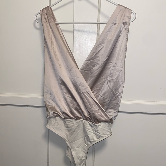 Zara Small Champagne Satin Pleated Bodysuit - Picture 1 of 9